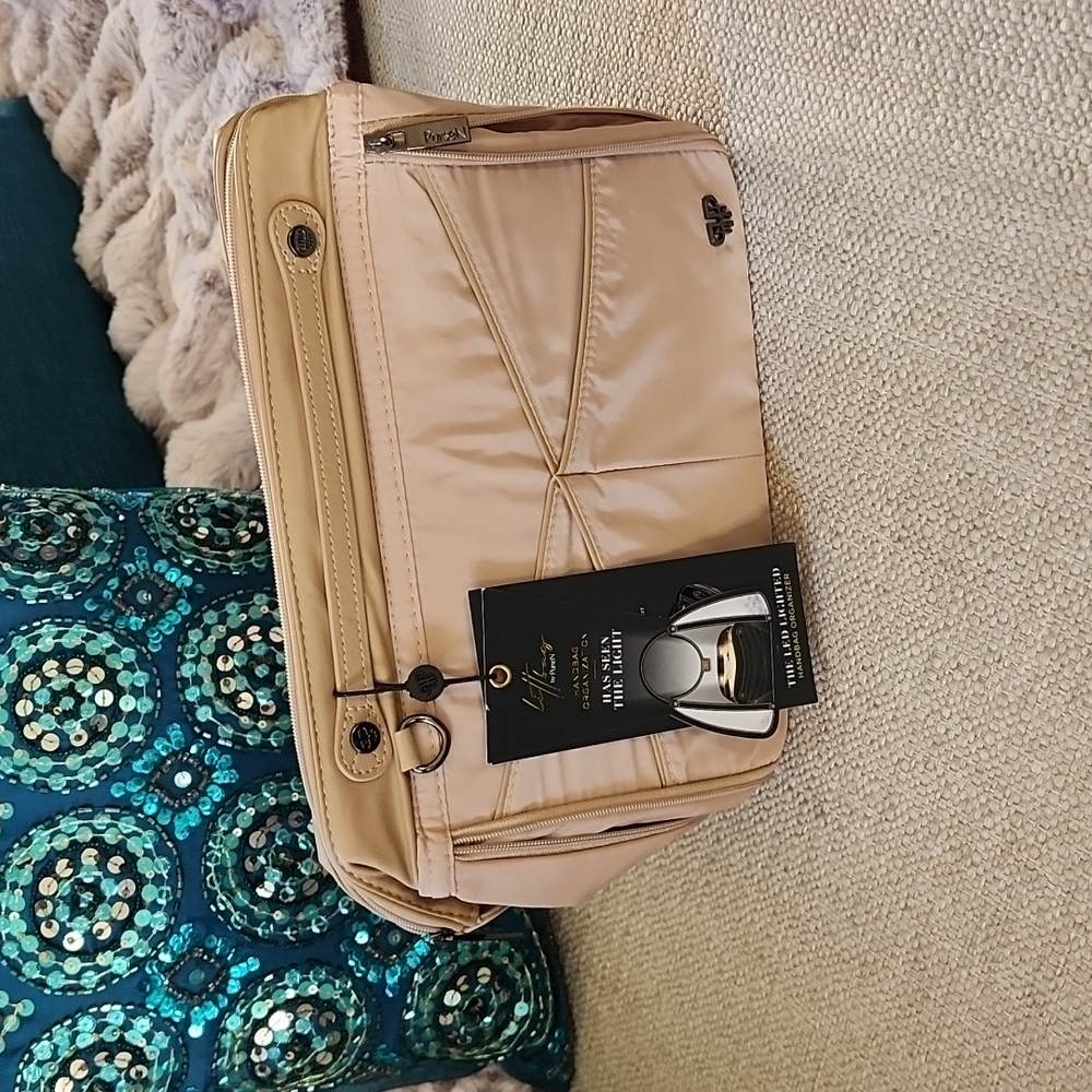 NWT PurseN litt bag. Handbag organizer